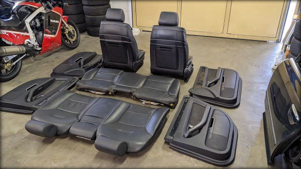 Preview: A8 D3 Lederausstattung schwarz