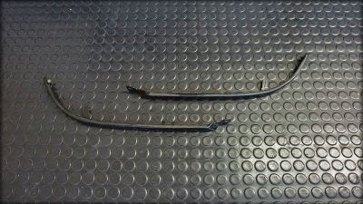 Preview: Cabrio Typ89 Leisten unter den Scheinwerfern