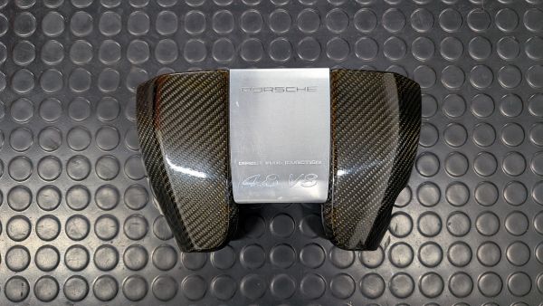 Cayenne Turbo S 957 Motorverkleidung Carbon