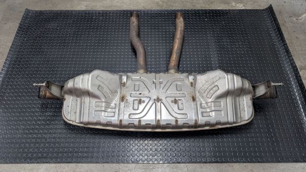 Cayenne Turbo S 957 Endschalldämpfer