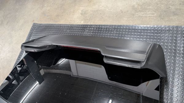 Preview: Cayenne Turbo S 957 Heckklappe mit Spoiler und Verkleidung