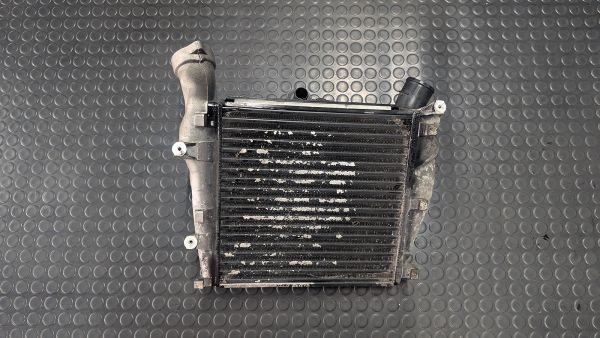 Cayenne Turbo S 957 Ladeluftkühler rechts