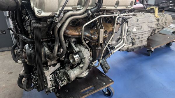 Cayenne Turbo S 957 Motor mit Anbauteilen inkl. Getriebe