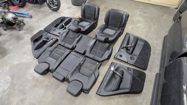 Preview: Cayenne Turbo S 957 Sitze Ausstattung Leder/Alcantara schwarz