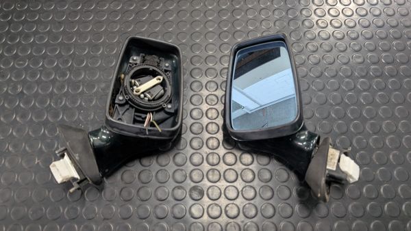 Preview: Coupe Typ89 S2 Aussenspiegel