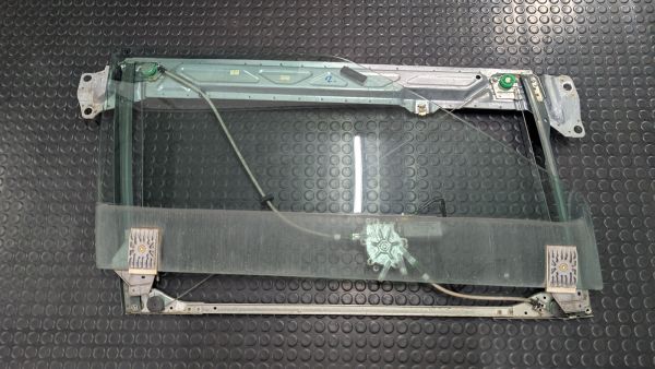 Coupe Typ89 S2 Fensterheber rechts