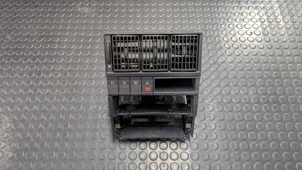 Coupe Typ89 S2 Konsolen Schalter Luftdüsen Fach