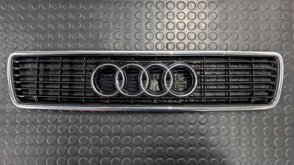 Coupe Typ89 S2 Kühlergrill