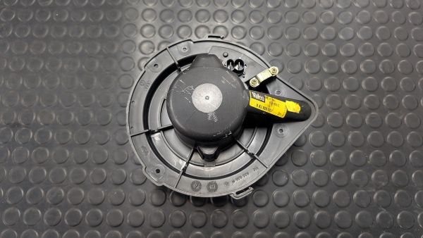 Coupe Typ89 S2 RS2 Gebläsemotor Heizung 8A1 820 021