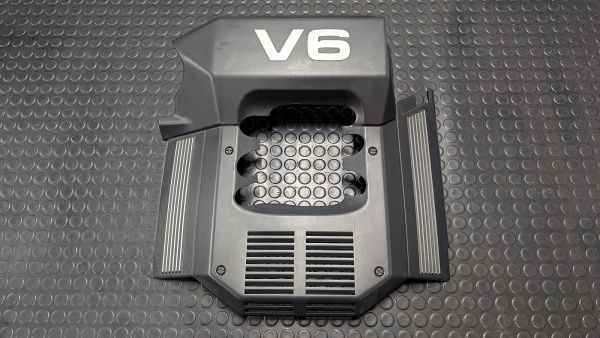 Coupe Typ89 V6 2.6l Teile Motorverkleidung