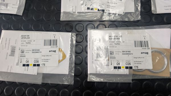 Preview: Coupe Typ89 div. Neuteile Kleinteile