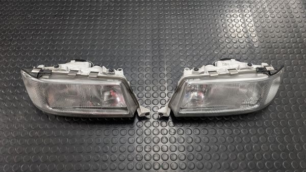 Coupe Typ89 S2 Scheinwerfer