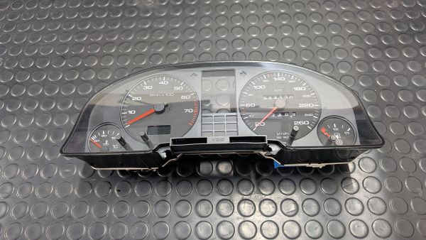 Preview: Coupe Typ89 V6 2.6l Tacho Kombiinstrument