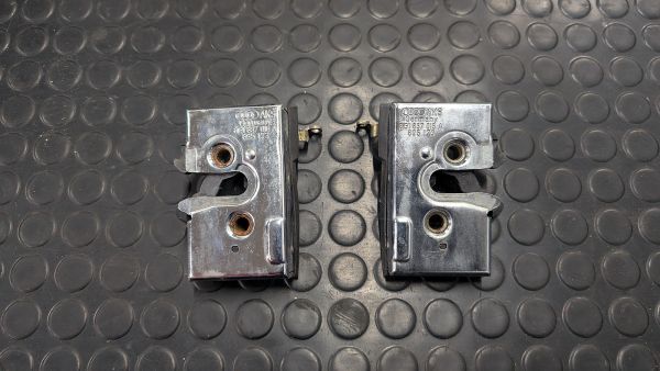 Coupe Typ89 S2 RS2 Türschlösser Aufnahmen