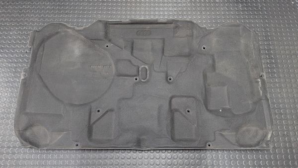 Coupe Typ89 V6 Dämmung Motorhaube 8G0 863 825 K