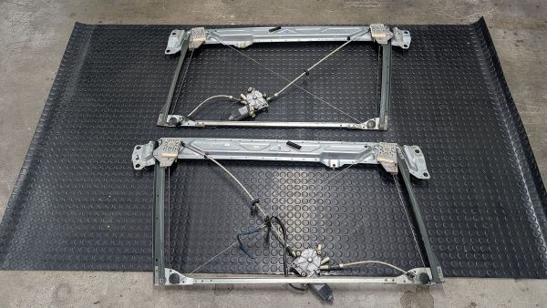 Coupe Typ89 S2 Fensterheber