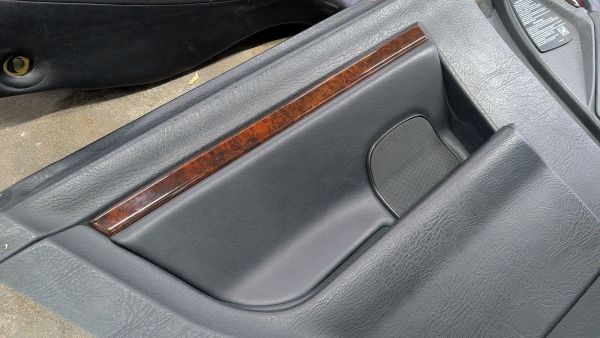 Coupe Typ89 S2 Lederausstattung Sitze schwarz