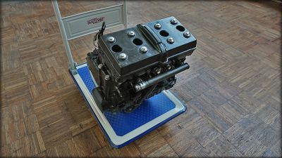 GPX 750 R Motor mit Getriebe