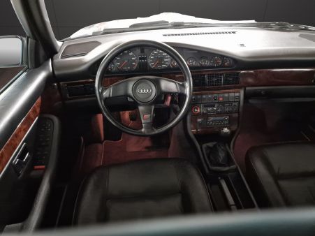 Audi V8 Handschalter