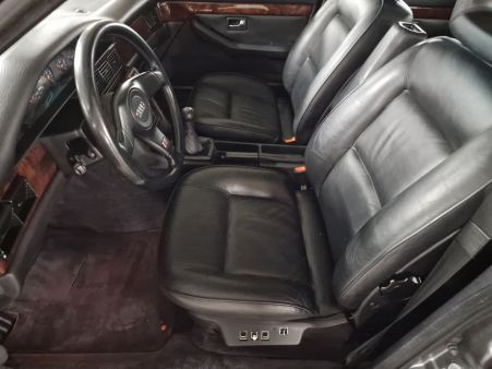 Audi V8 Handschalter