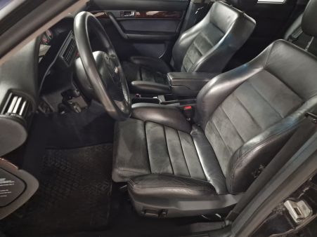Audi S6 C4 V8