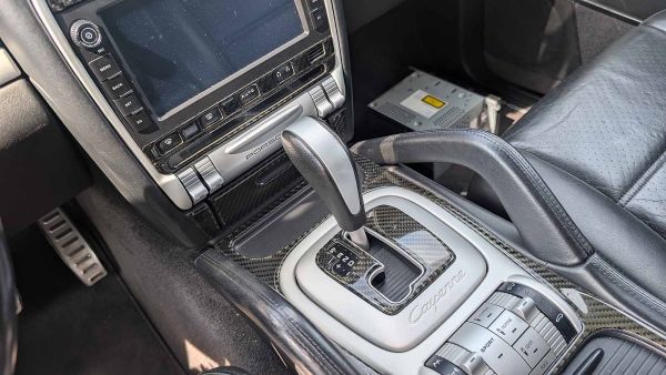 Cayenne Turbo 957 Carbon Dekorleisten erweitert