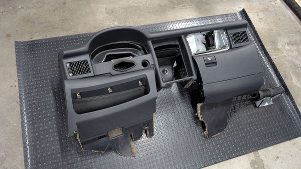 Preview: RS2 Armaturenbrett 1995 Doppelairbag