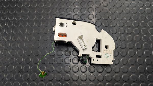 Preview: RS2 Bordcomputer mit Autocheck 8A0 919 067 A