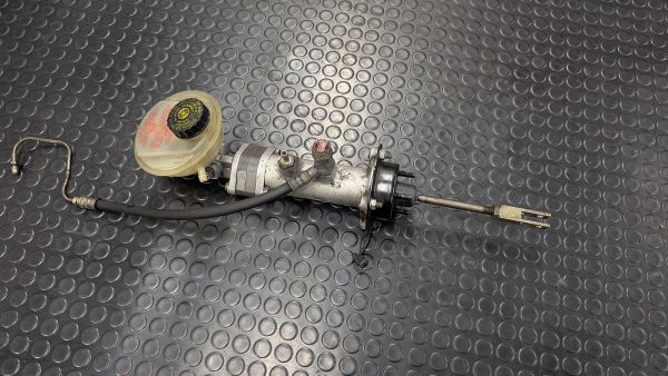 Preview: RS2 Bremskraftverstärker Hauptbremszylinder Modell 1995/96 8A1 612 097 A