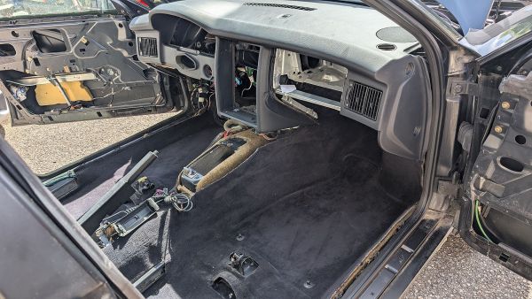 Preview: RS2 Karosserie / teilzerlegt für Neuaufbau