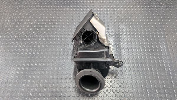 RS2 Luftfilterkasten mit Luftführung 034 133 937 BC