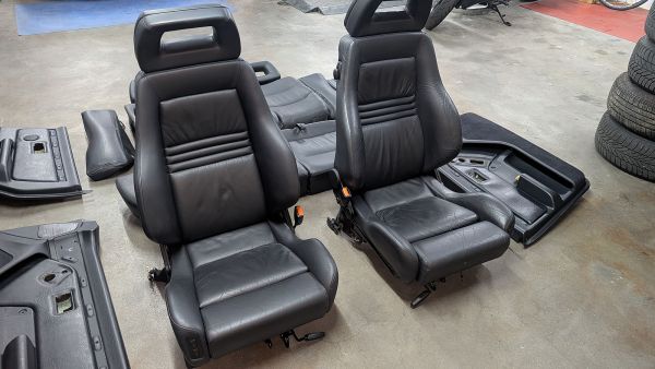 RS2 Recaro Sitze Innenausstattung Leder schwarz