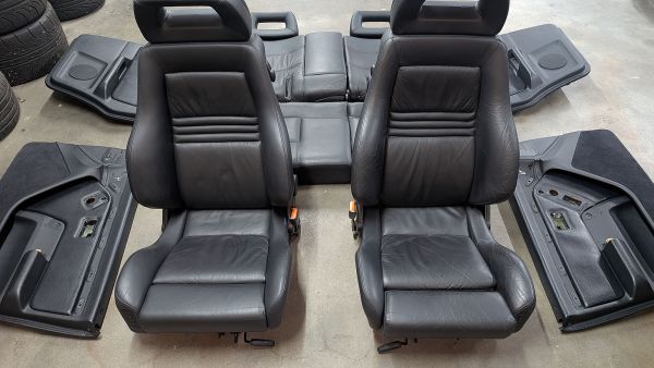 RS2 Recaro Sitze Innenausstattung Leder schwarz