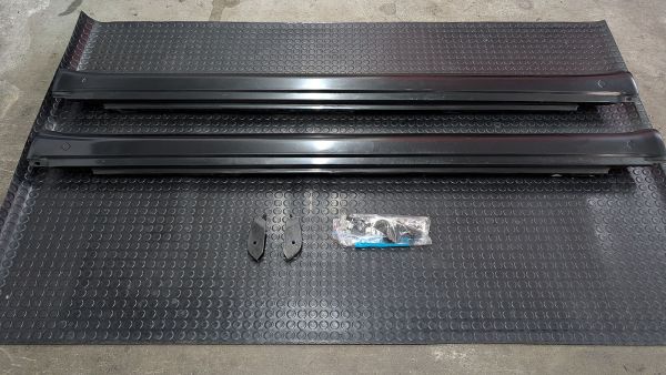 Preview: RS2 Schwellerverkleidungen