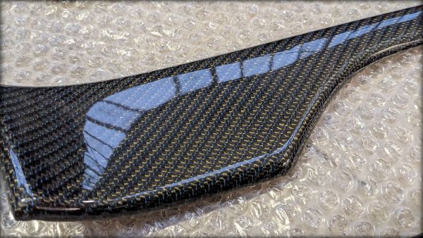 RS2 Carbonleisten Türverkleidungen