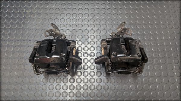 Preview: RS3 8P Bremse rundum Sättel Scheiben Spezial