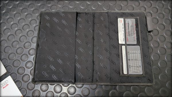 Preview: RS4 B5 Bordmappe mit Bedienungsanleitung