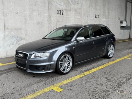 Audi RS4 B7 Avant daytonagrau
