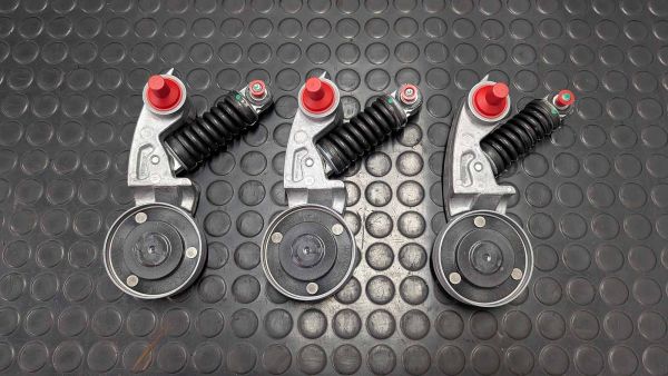 Preview: RS4 B7 Riemenspanner neu