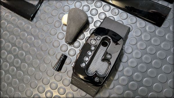 Preview: RS6 C5 Dekorleisten schwarz Klavierlack inkl. Schaltkonsole