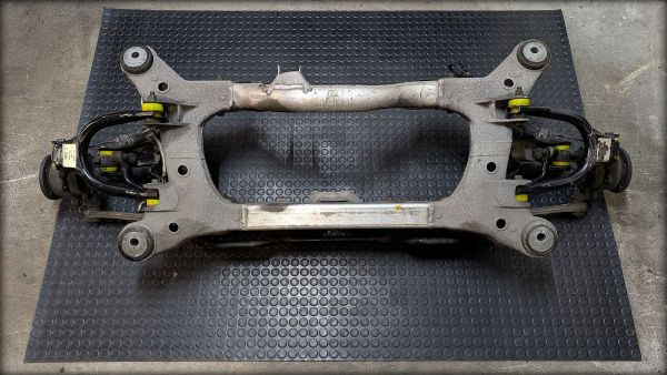 Preview: RS6 C5 Hinterachse Stabi Querlenker Radnaben teils neu gelagert