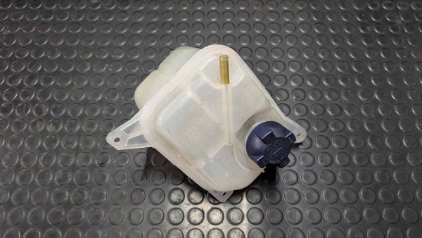 RS2 S2 Expansionsgefäss Kühlwasser neuwertig