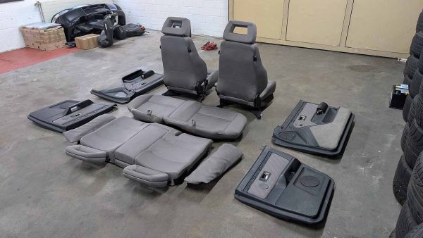S2 Avant Recaro Sitze Stoff grau Ausstattung