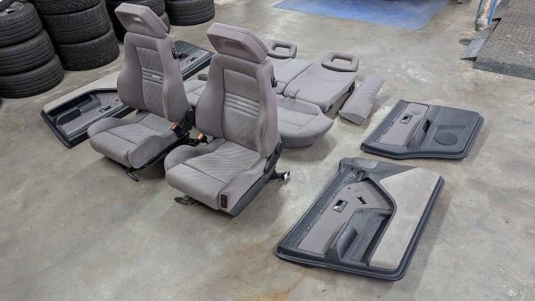 S2 Avant Recaro Sitze Stoff grau Ausstattung