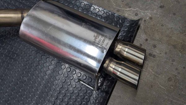 Preview: RS2 S2 B4 Edelstahl Sport Abgasanlage Sportkatalysatoren Sport Abgasrohr