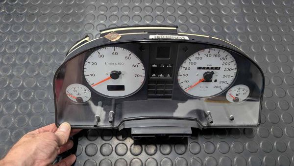 S2 Tacho Kombiinstrument 8A0 919 033 BN Bordcomputer 8A0 919 067 A ATA