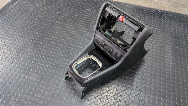 Preview: RS4 S4 B5 Schacht Konsole DIN2 mit Klimabediengerät