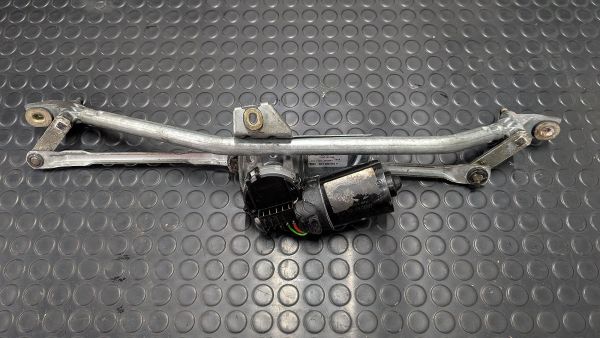 S4 B5 Motor und Gestänge Scheibenwischer