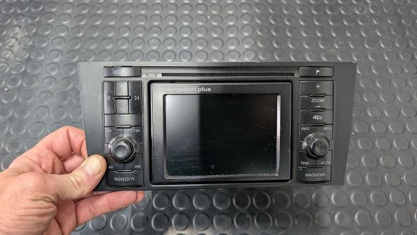 Preview: S4 B5 Navi Plus