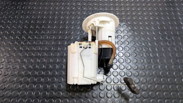 S4 B8 Benzinpumpen Einheit